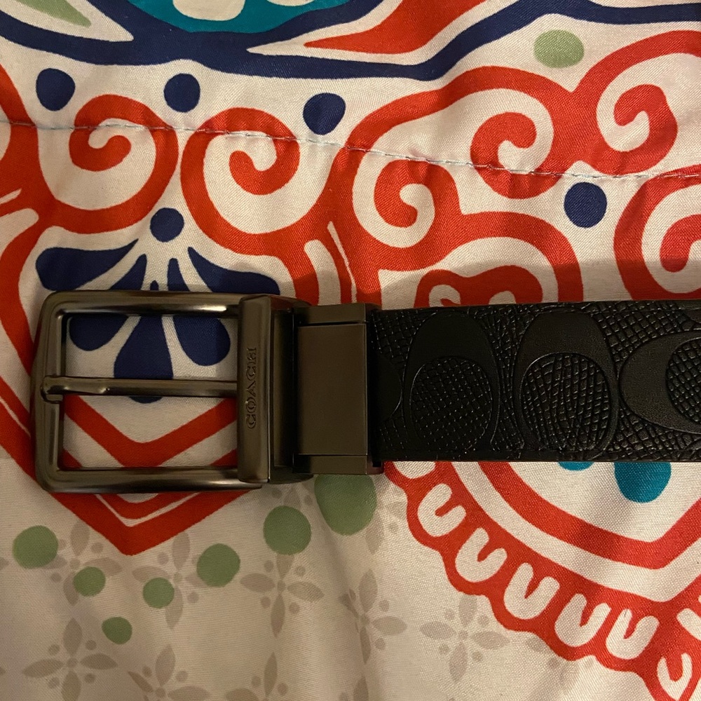 Like New Coach belt 38” 95cm reversible belt w box - Picture 3 of 5